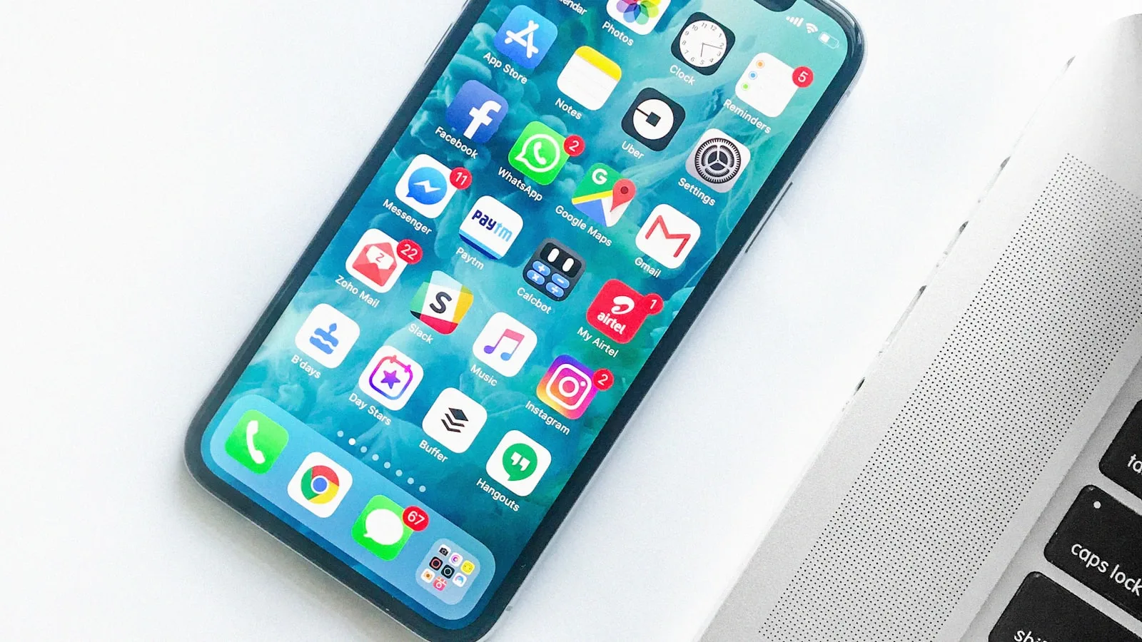 भारत में लॉन्च हुआ नया 5G स्मार्टफोन, फीचर्स ने चौंकाया