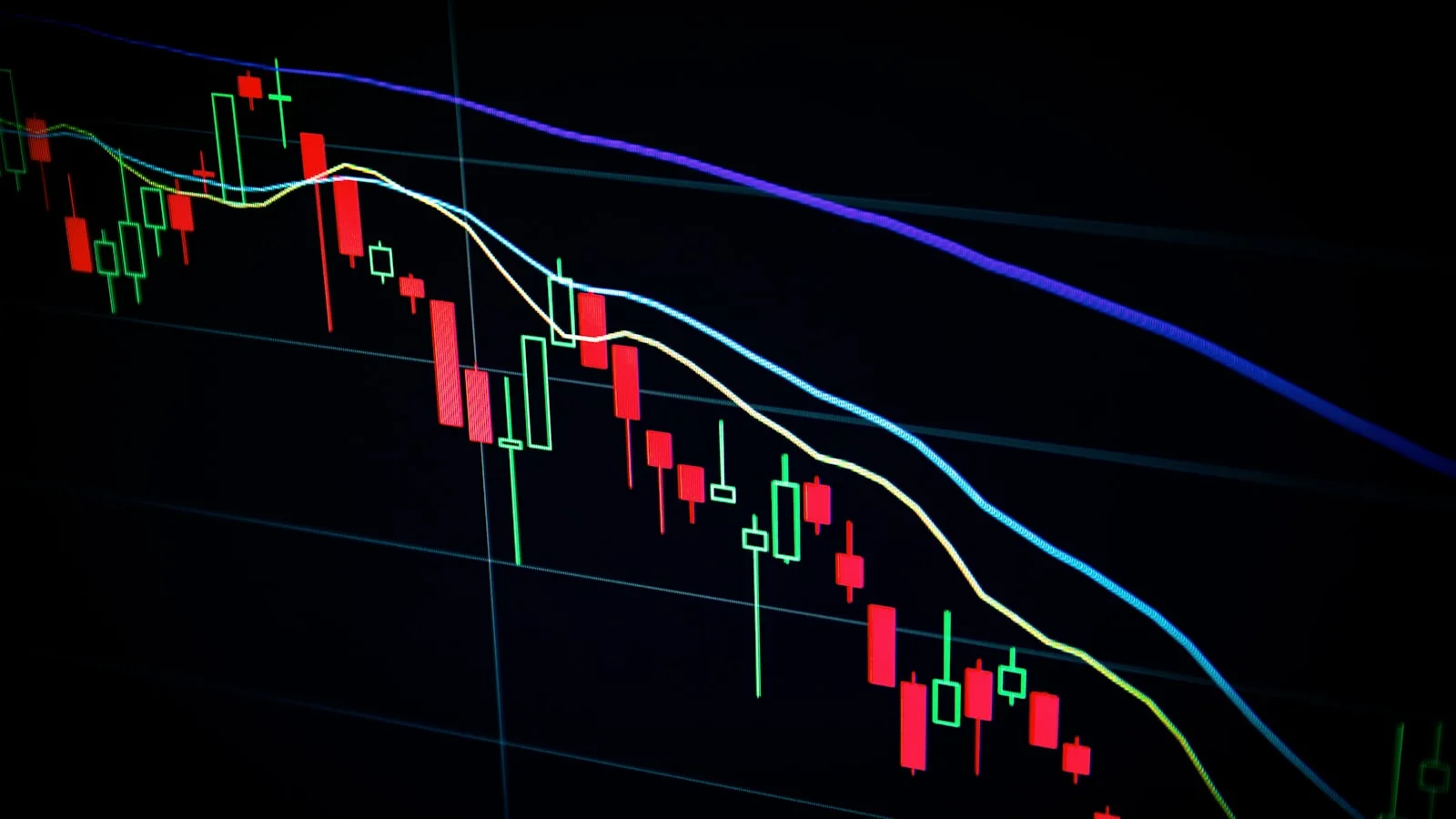 शेयर बाजार ने बनाया नया रिकॉर्ड, सेंसेक्स और निफ्टी ऊँचाई पर